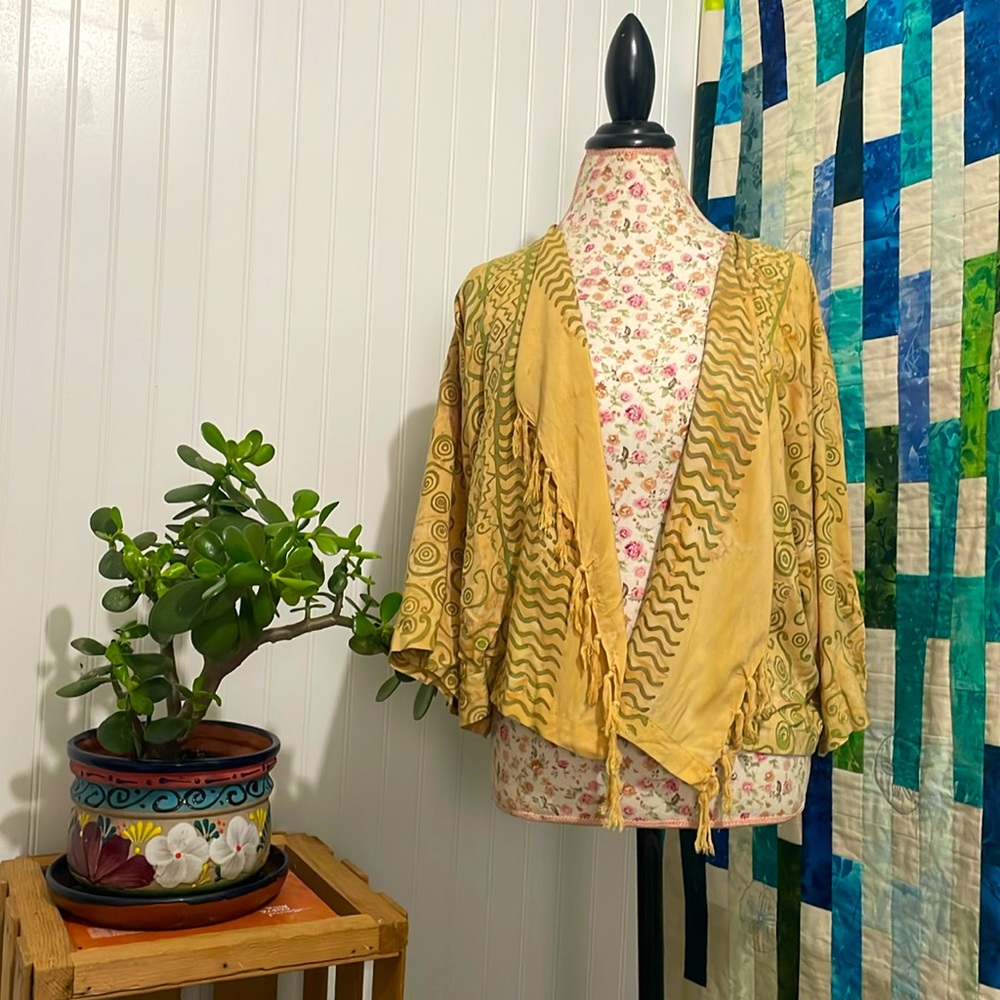 Medium batik top, rayon